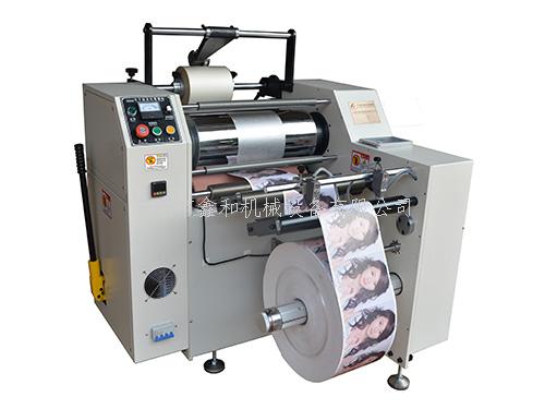 XHM500B-J--不干胶热覆膜机（纠偏型）